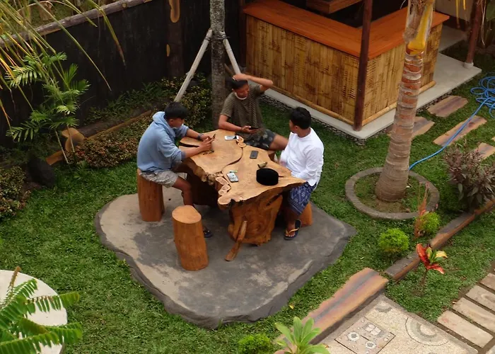 Estalagem Kelapa Surf Pulukan
